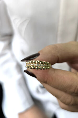 Altın Taşlı Kadın Yüzük