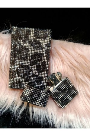 Geniş Siyah-gümüş Lleopar Taşlı Slim (kısa Slim ]sigara Kutusu Ve Zippo Çakmak Seti
