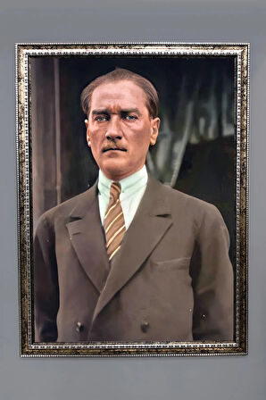 Gold Çerçeveli Atatürk Tablosu Portresi 50x70CM