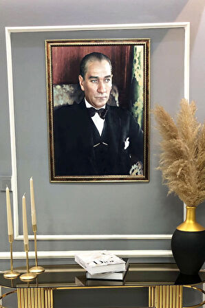 Gold Çerçeveli Atatürk Tablosu Portresi 50x70CM