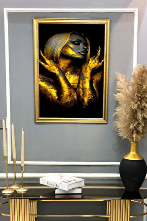 Dekoratif Modern Çerçeveli Gold Kadın Desenli Duvar Tablosu 50x70 CM