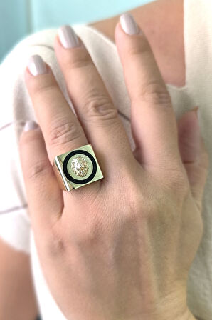 Kare Model Altın Aslan Yüzük