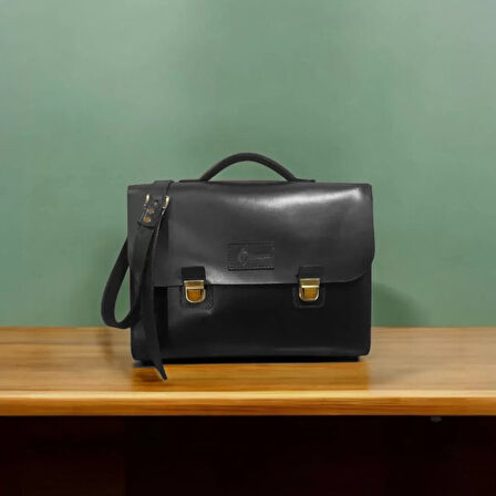 İsme Özel Evrak Çantası - Messenger Bag - %100 Deri - Siyah