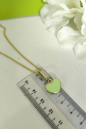 Kalp Model Açık Yeşil Mineli Altın Kolye Ucu