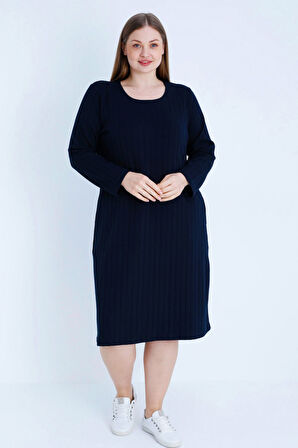 Lacivert Çizgi Desenli Uzun Kollu Cepli Kadın Büyük Beden Jakarlı Elbise