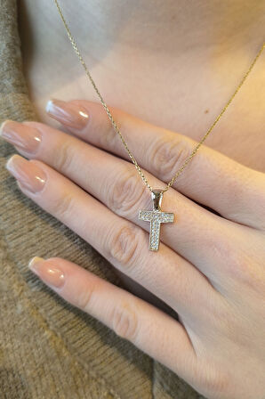 Minimal Altın Taşlı T Harfi Kolye