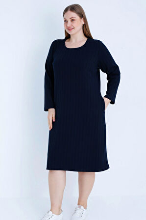 Lacivert Çizgi Desenli Uzun Kollu Cepli Kadın Büyük Beden Jakarlı Elbise