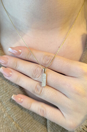 Minimal Altın Taşlı I Harfi Kolye