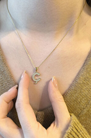 Minimal Altın Taşlı Ç Harfi Kolye