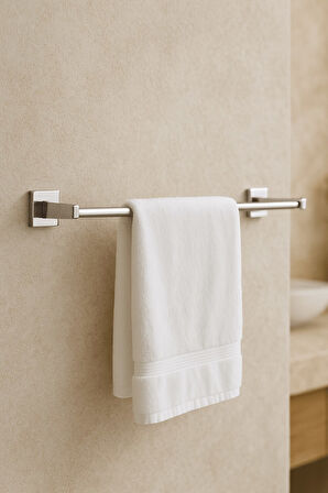 Krom Yapışkanlı Uzun Havluluk – Kare Topuzlu Metal Banyo Havlu Askısı, Dayanıklı & Şık