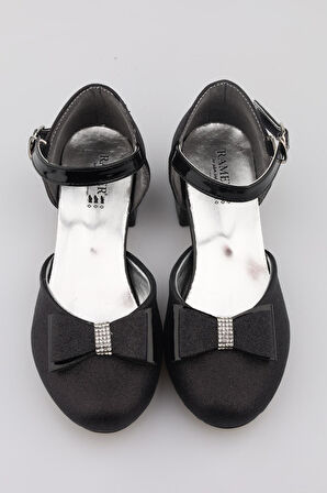 Kız Çocuk Siyah Abiye Simli Kum Detaylı Fiyonklu Ayakkabı 