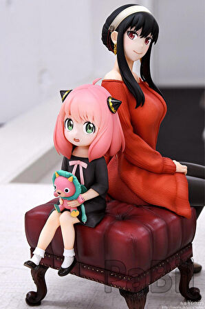 Spy X Family Anime Manga Aksiyon Figür 15 cm X 16 cm - Anya Ve Yor, Koltuklu Set