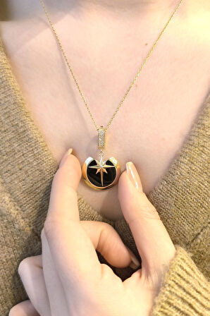 Yuvarlak Siyah Mineli Yıldız Altın Kolye