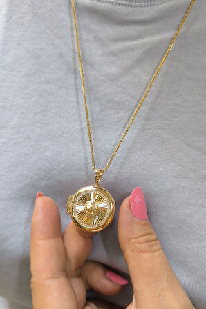 Yuvarlak Altın Aslan Model Madalyon Kolye