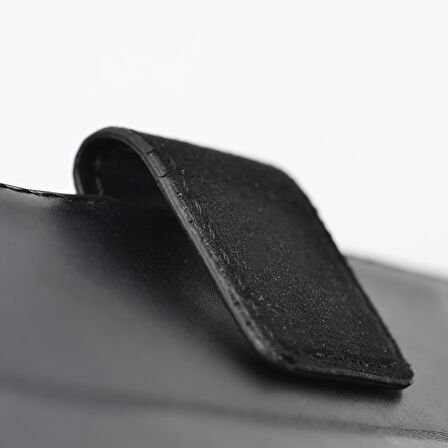 iPhone 16 Pro Cüzdanlı ve Kapaklı Premium Suni Deri Kılıf RYC/Delüxe