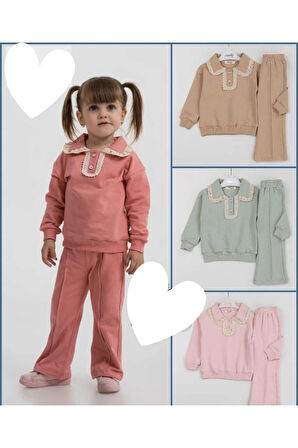 Dantel Yakalı Kız Takım