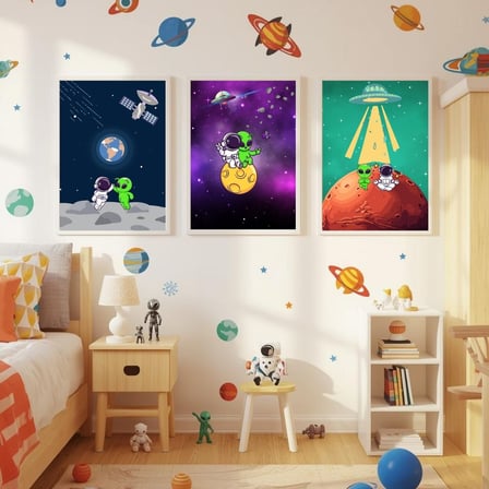 Besay Kozmik Dostluk | Modern Çocuk Odası Duvar Dekorasyonu | Ufo Ve Gezegen İllüstrasyonlu Komik Tablo Seti | 3'Lü Set A4 Çerç