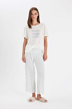 DeFacto Pijama Takımı Regular Fit Baskılı Kısa Kollu Üst Uzun Altı-Fall in Love C4992AX24HSER98