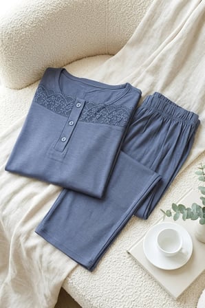 Kadın Dantelli Bambu Viskon Uzun Kollu Mevsimlik Soft Örme Pijama Takımı