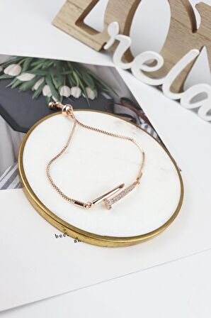 Asansörlü Taşlı Çivi Bileklik B34503