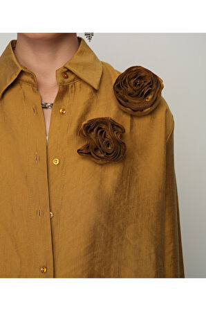 Kadın Önü Çift Gül İşlemeli Düz Renk Gömlek