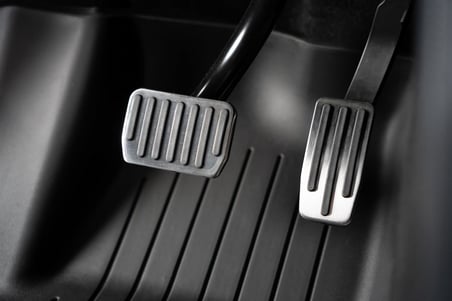 Tesla Model 3/Y/Juniper/Standart Uyumlu Performans Pedal Seti, Şık Tasarım ve Kolay Montaj
