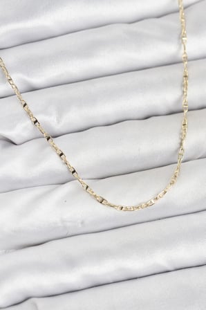 Utterly Good Kadın Kolye 14K Gold Renk Pirinç Gemi Zinciri Model