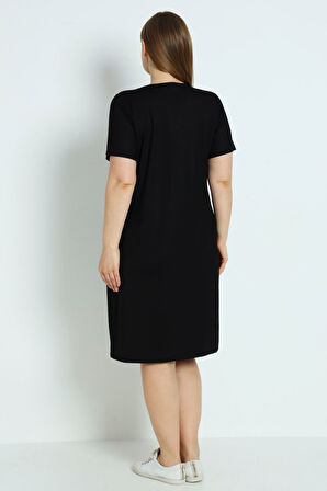 Kadın Büyük Beden Siyah Kısa Kollu Cepli Taş Detaylı Likralı Elbise