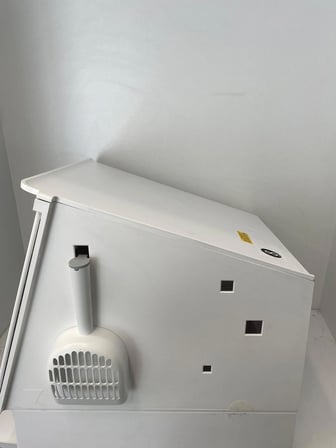 Petkit Beyaz Ev Kedi Tuvaleti (OUTLET) (12 AY EVOFONE GARANTİLİ)