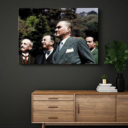 Atatürk ve Devlet Adamları - Doğa Gezisinde Kanvas Tablo