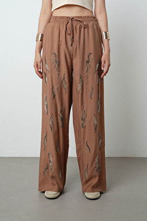 Kadın Önü Taş İşlemeli Düz Renk Beli Lastikli Bol Paça Pantolon