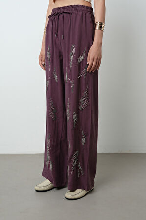 Kadın Önü Taş İşlemeli Düz Renk Beli Lastikli Bol Paça Pantolon