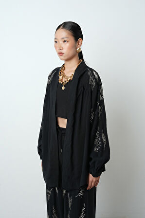 Kadın Arkası Ve Kolları Taş İşlemeli Oversize Kimono