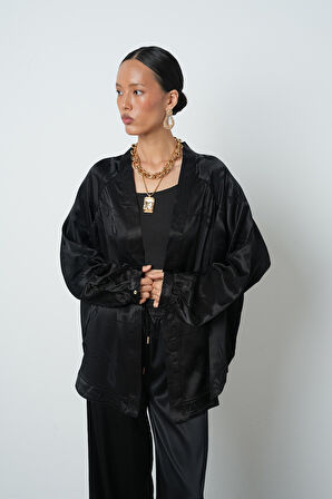 Kadın Siyah Yaprak Ve Çiçek Desenli Oversize Tesettür Kimono