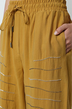 Kadın Yatay Şerit Taş İşlemeli Düz Renk Beli Lastikli Bol Paça Pantolon