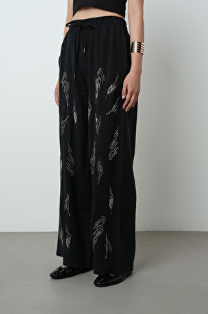 Kadın Önü Taş İşlemeli Düz Renk Beli Lastikli Bol Paça Pantolon