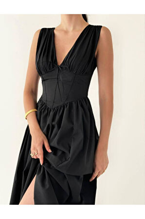 Büzgülü bel detaylı terikoton elbise