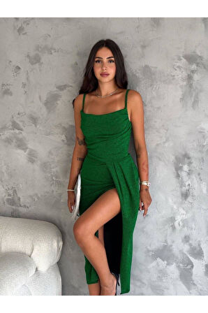 Askılı kumaşı simli elbise