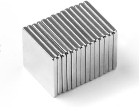Dünya Magnet 20 Adet 10Mm X 10Mm X 1Mm Köşeli Süper Güçlü Neodyum Mıknatıs