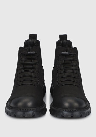 Siyah Deri Kadın Bot