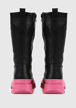 Siyah Kız Çocuk Bot