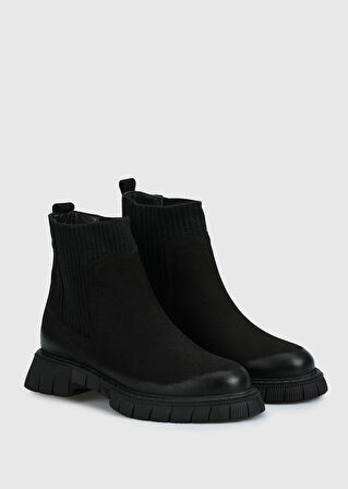 Siyah Deri Kadın Bot