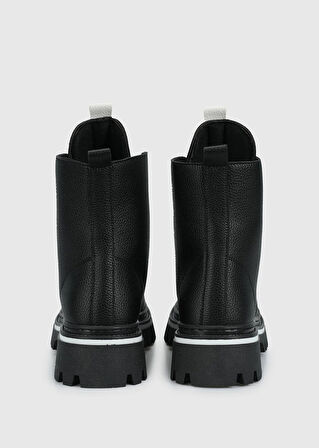 Siyah Kadın Bot