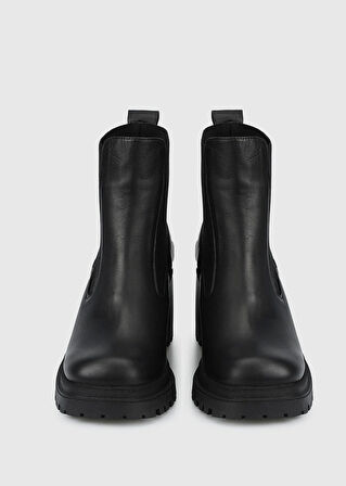 Siyah Deri Kadın Bot