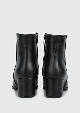 Siyah Kadın Bot