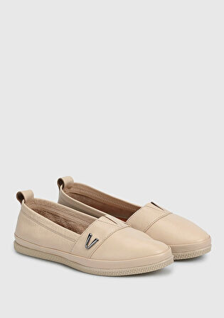 Bej Deri Kadın Ayakkabı