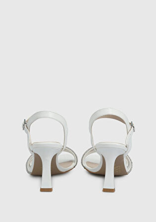 Beyaz Kadın Topuklu Sandalet