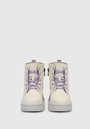 Krem Kız Çocuk Bot