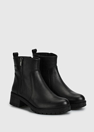 Siyah Deri Kadın Bot