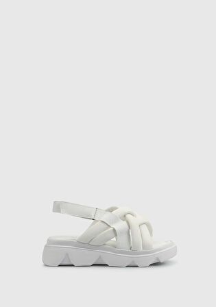 Beyaz Kız Çocuk Düz Sandalet